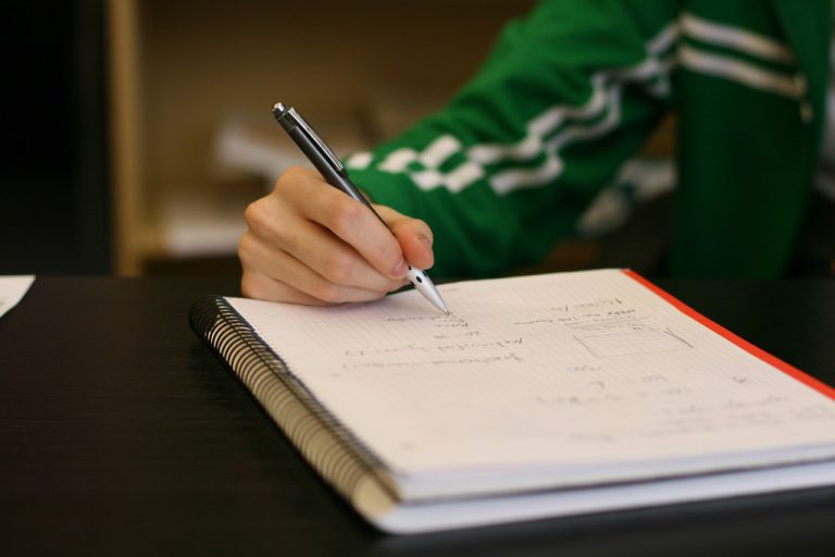 Échantillon probabiliste ou échantillon de convenance : quel choix pour votre étude ?
